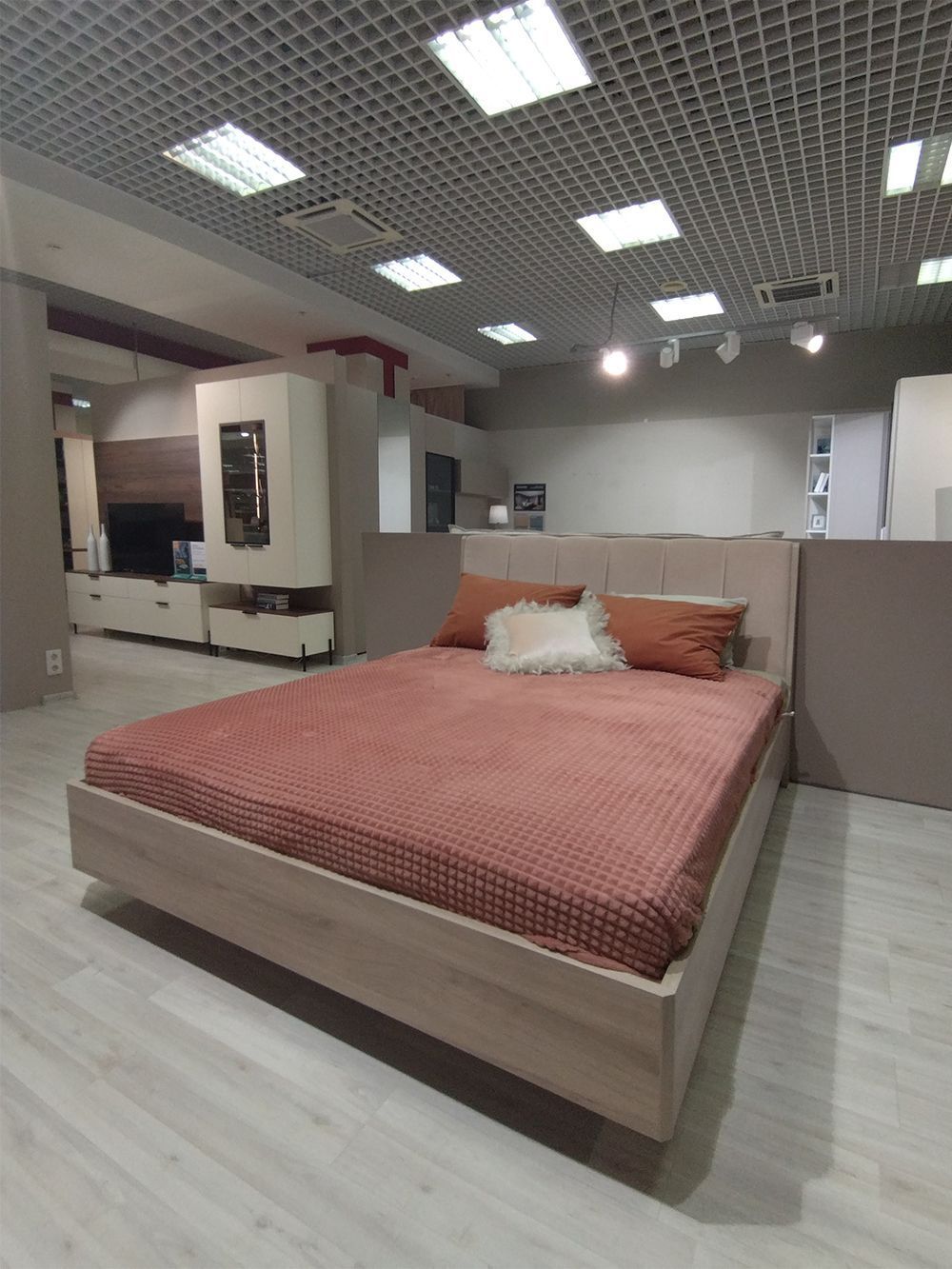 Двуспальная кровать Альтера / Altera 160х200см