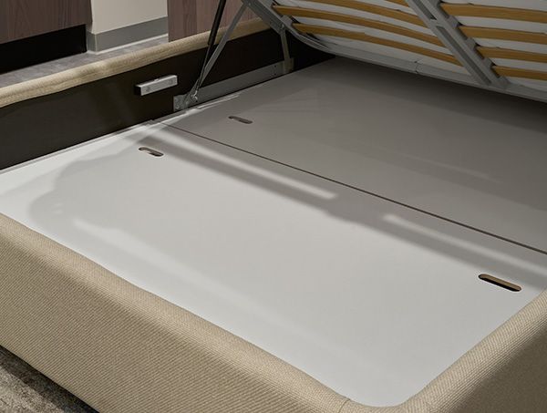 Вместительный бельевой ящик