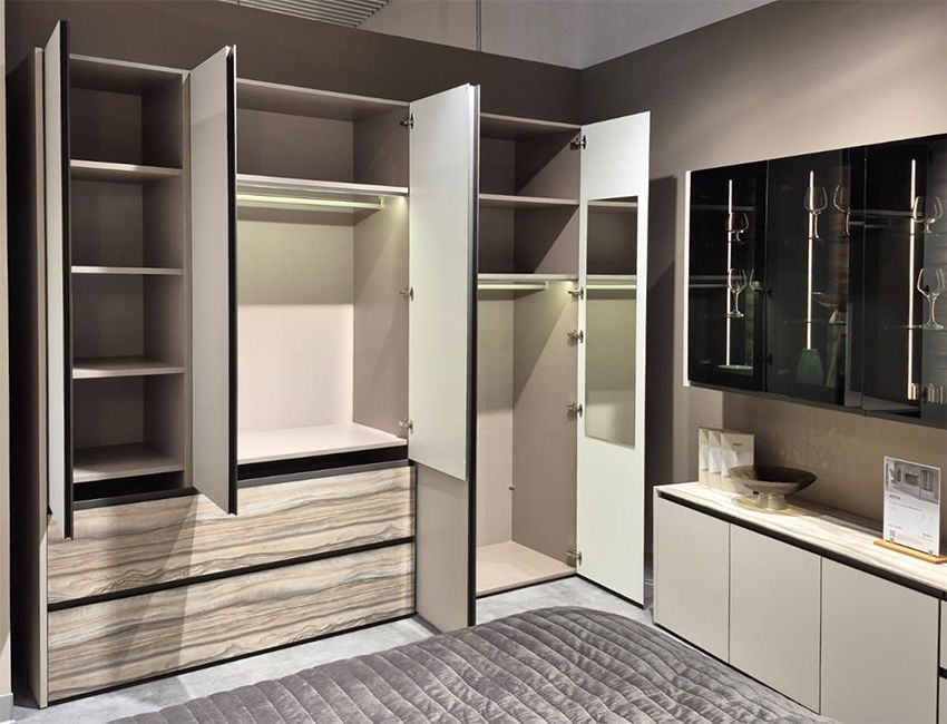 ТРЦ Мега Белая Дача