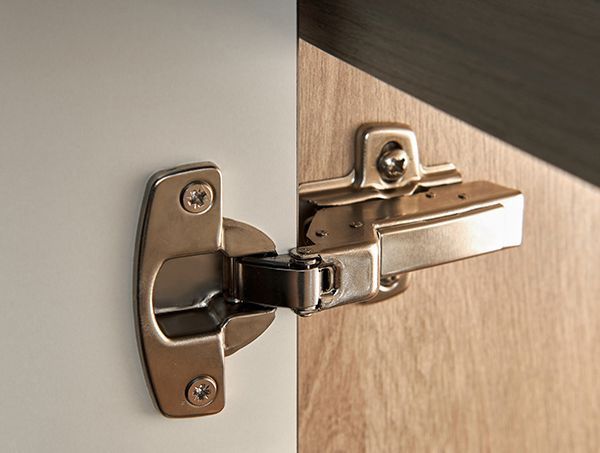 Петли для плавного закрывания