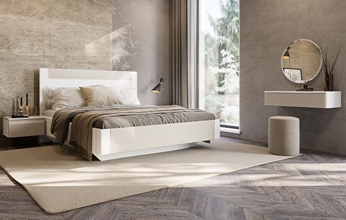 Интерьерная вселенная расширяется