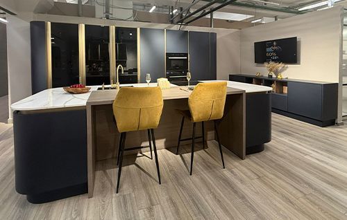 Ждем в новом салоне кухонь в Перми