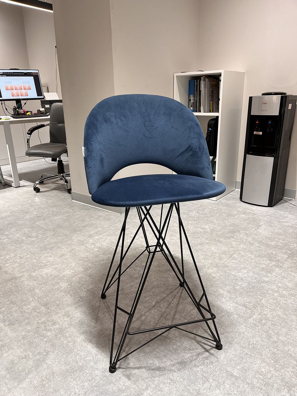 Стул полубарный Sheffilton