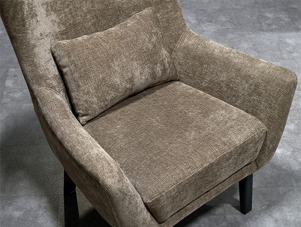 Декоративная подушка