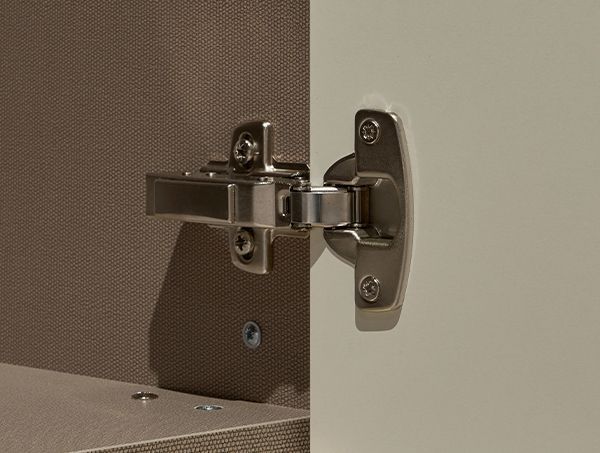 Петли для плавного закрывания