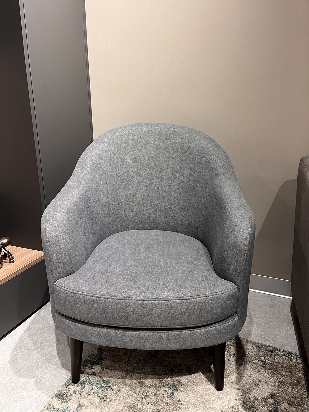 Интерьерное кресло Arden