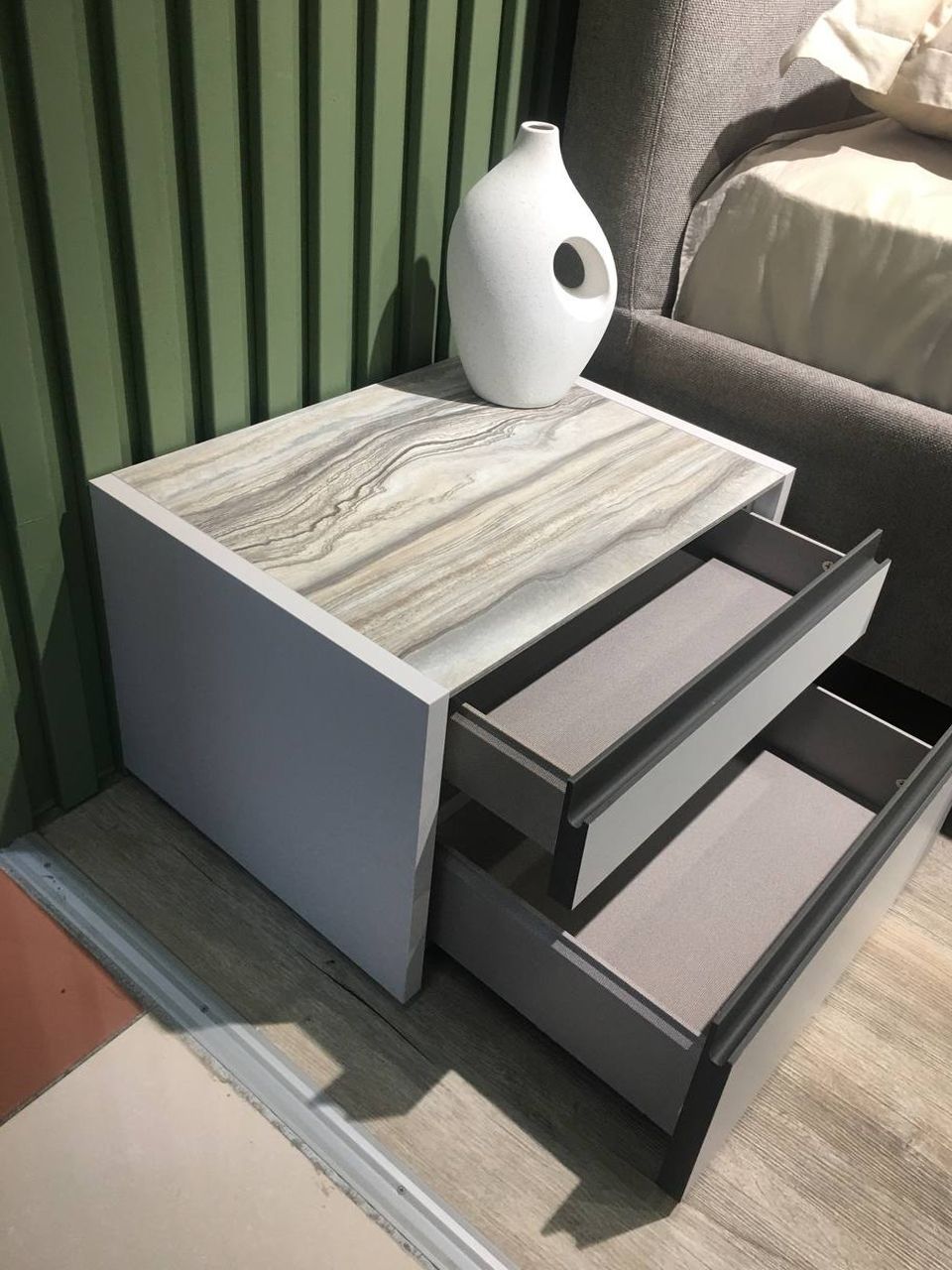 Прикроватная тумба Arta