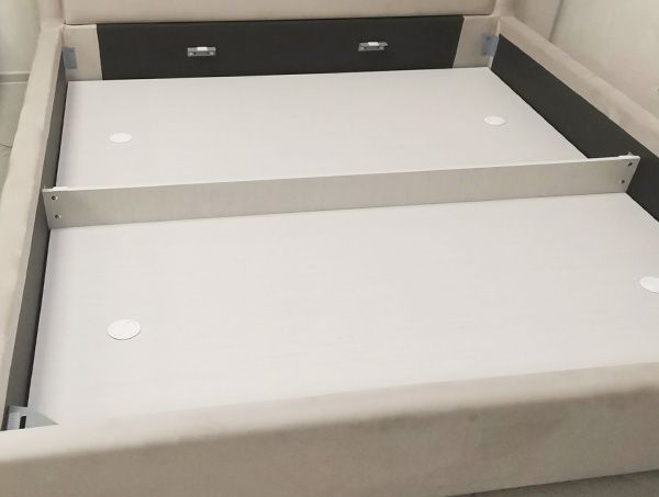 Вместительный бельевой ящик