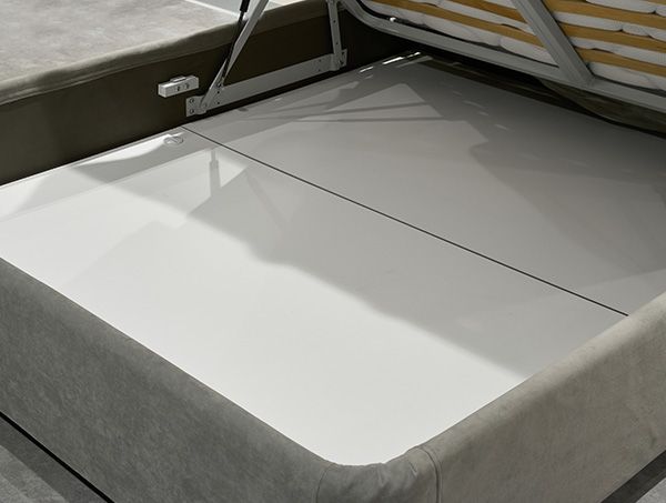 Вместительный бельевой ящик