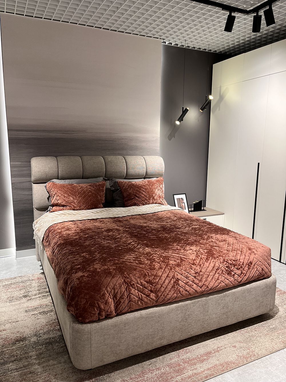 Двуспальная кровать Rombi 160х200см