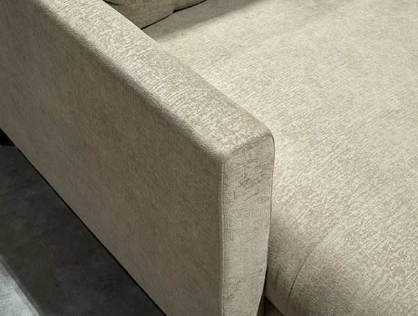 Узкие подлокотники