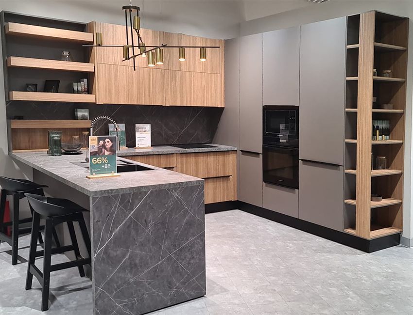 ТРЦ Мега Белая Дача