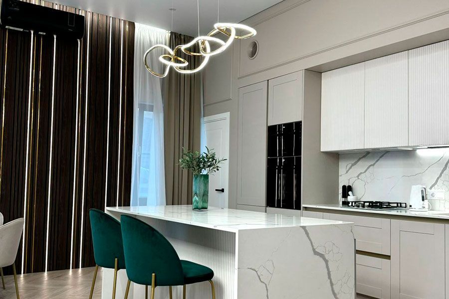 Дизайнерская подсветка кухни-острова