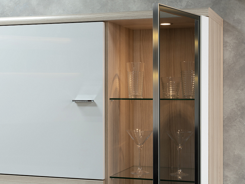 Шкаф-витрина Este ST509.2