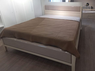 Двуспальная кровать Este 160х200см