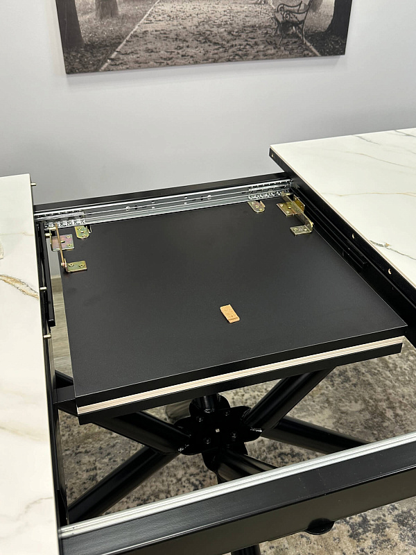 Стол обеденный Kenner DM1400 Черный / Мрамор золотой