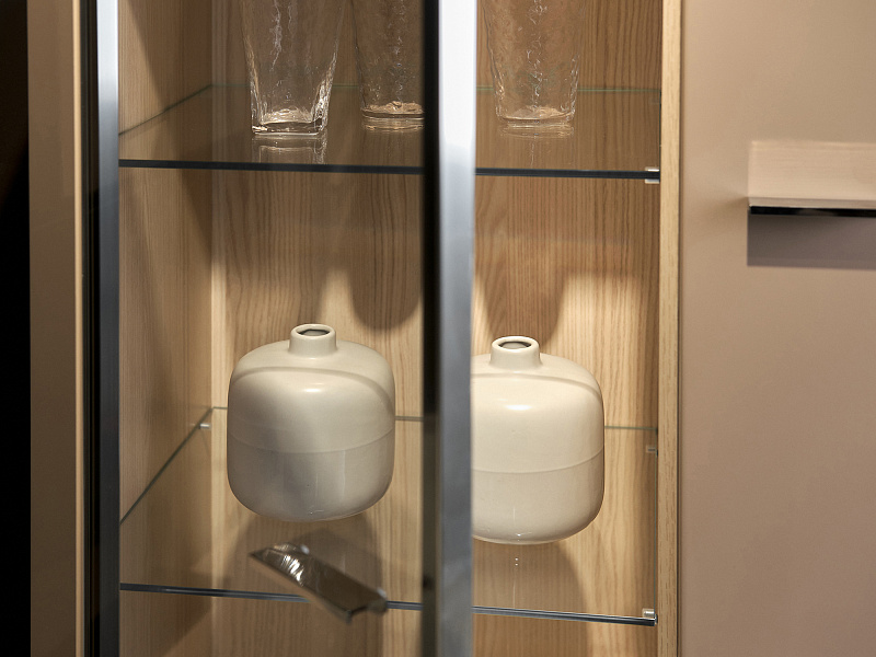 Шкаф-витрина Este ST508.3