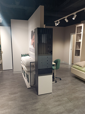 Шкаф-витрина Arta