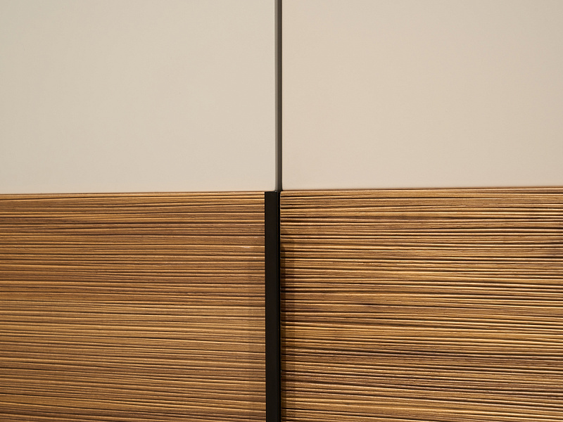 Шкаф двухдверный Monako MN121.1