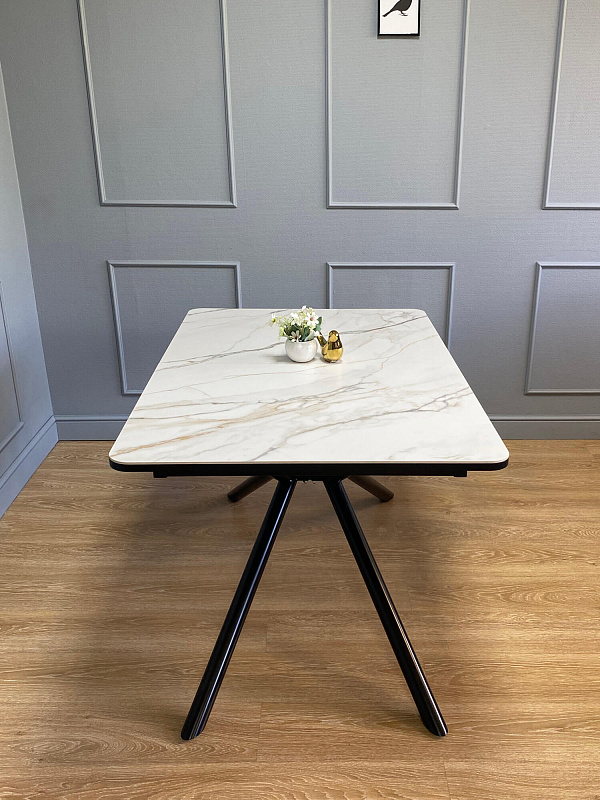 Стол обеденный Kenner DC1300 Черный / Мрамор золотой