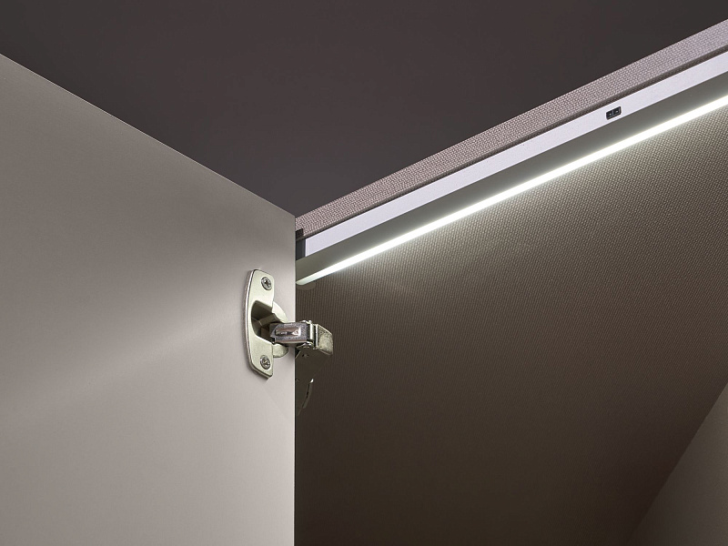 Двухдверный шкаф с зеркалом Teramo TA123.2