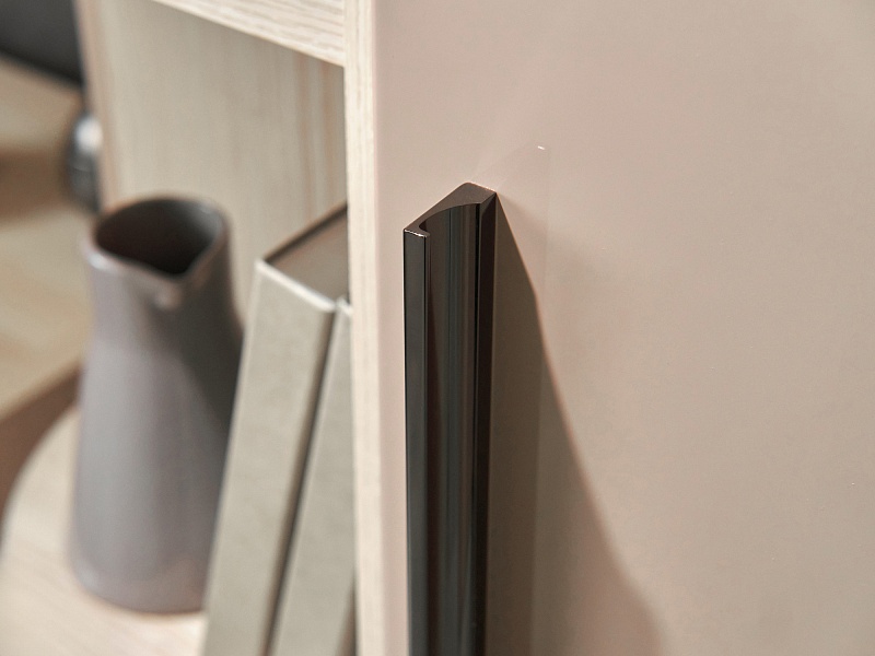 Двухдверный шкаф с зеркалом Este ST624.2