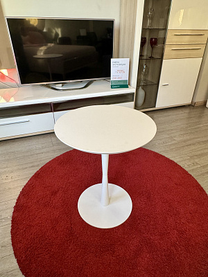 Стол интерьерный