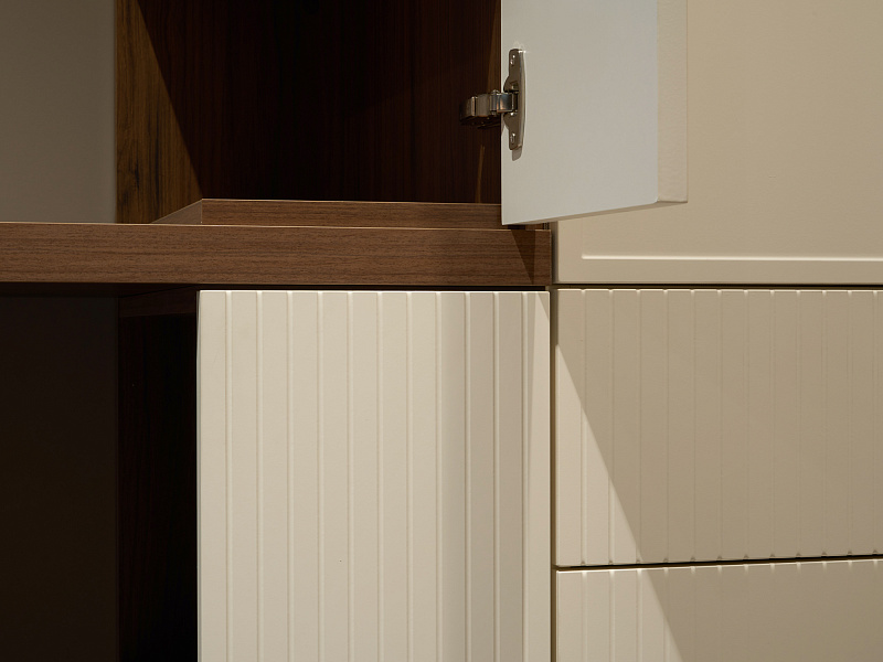 Завершающий шкаф со столом Napoli NP067.2